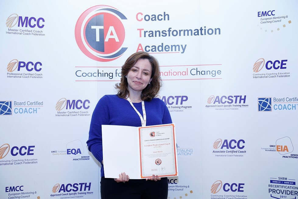 How do you become a business coach in Australia?