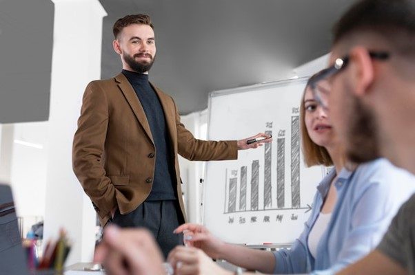 How to Become an Executive Coach in the USA: A Step-by-Step Guide