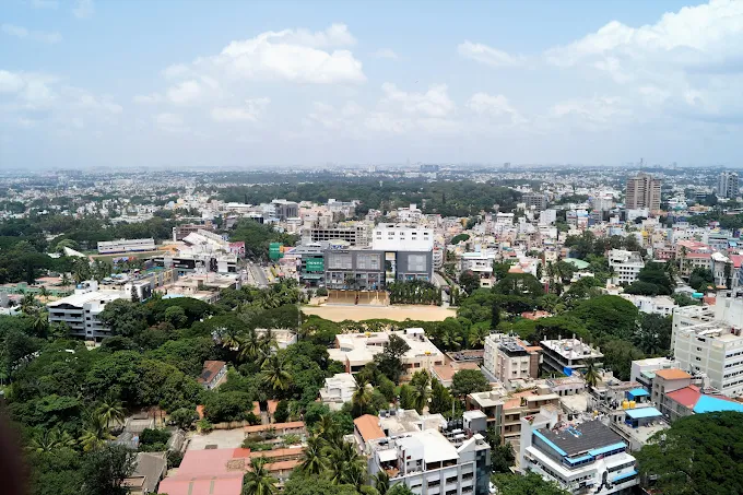 Mahatma Gandhi Road<br />